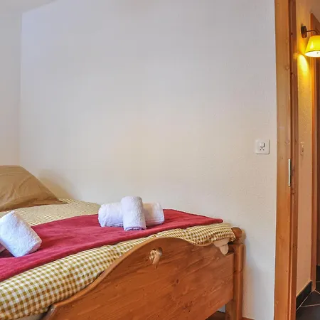 Apartment Prachalier I Nr 2 By Interhome